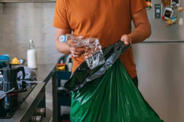 Como Realizar a Reciclagem de Thinner Usado e Proteger o Meio Ambiente