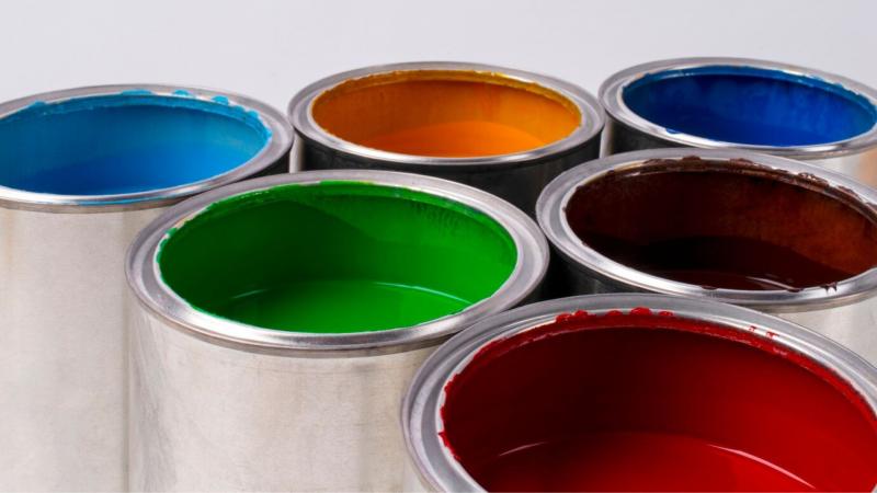 Como a Reciclagem de Tintas e Solventes Transforma o Meio Ambiente
