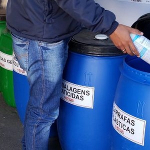 Empresa de reciclagem de embalagem